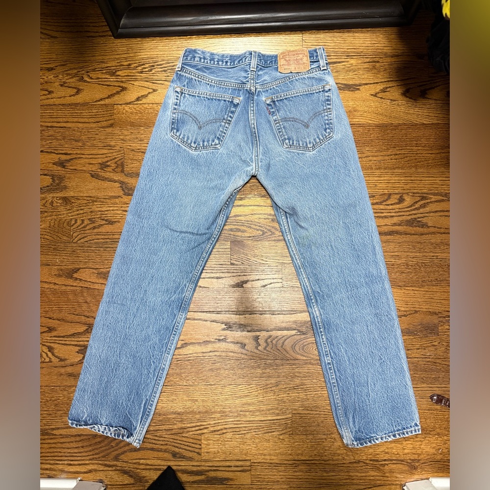 Vintage Levi’s 501xx — Made in USA tagged 32x32